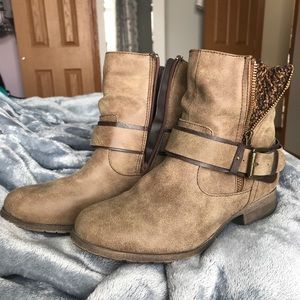 Adorable Brown Booties